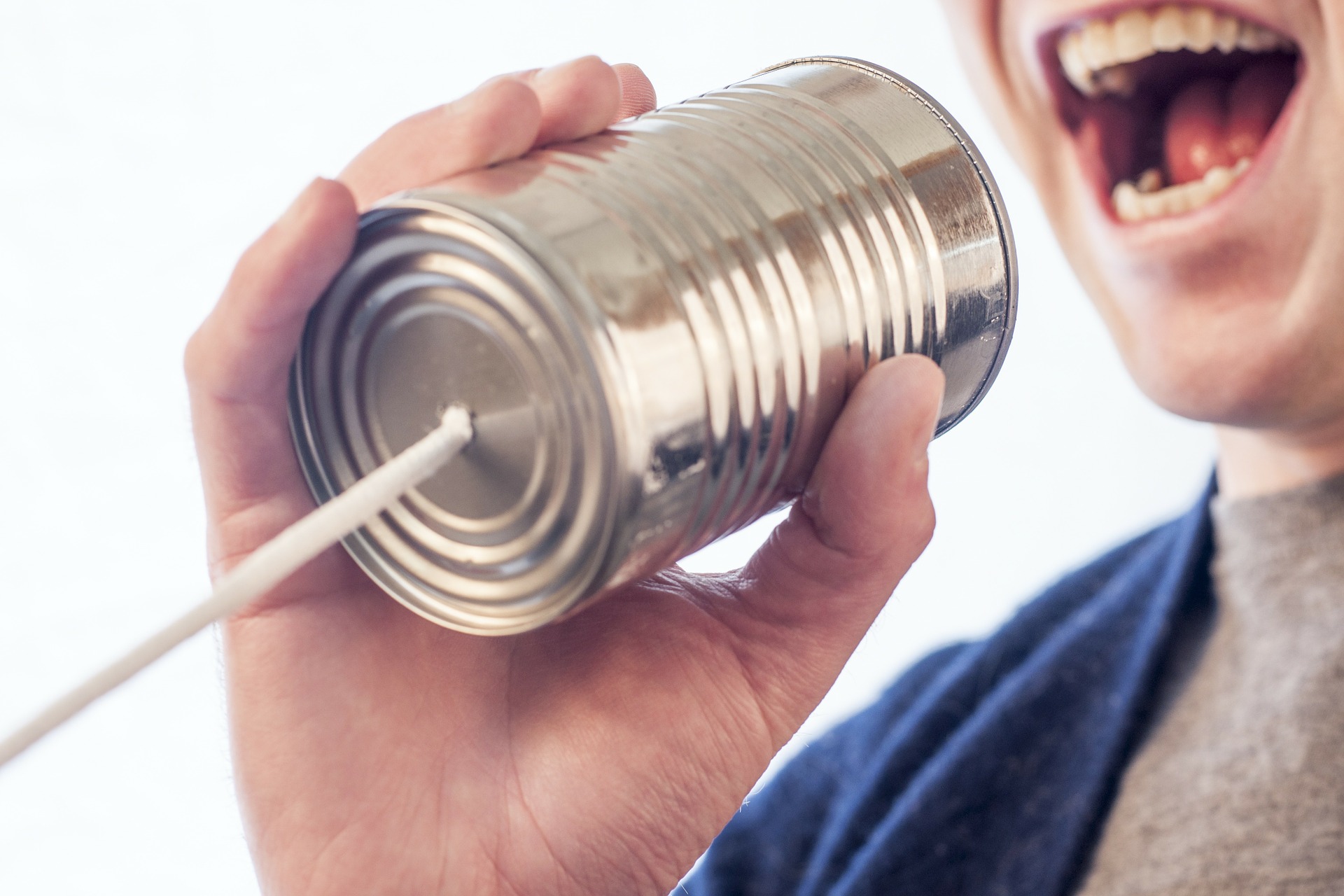 Can and string telephone